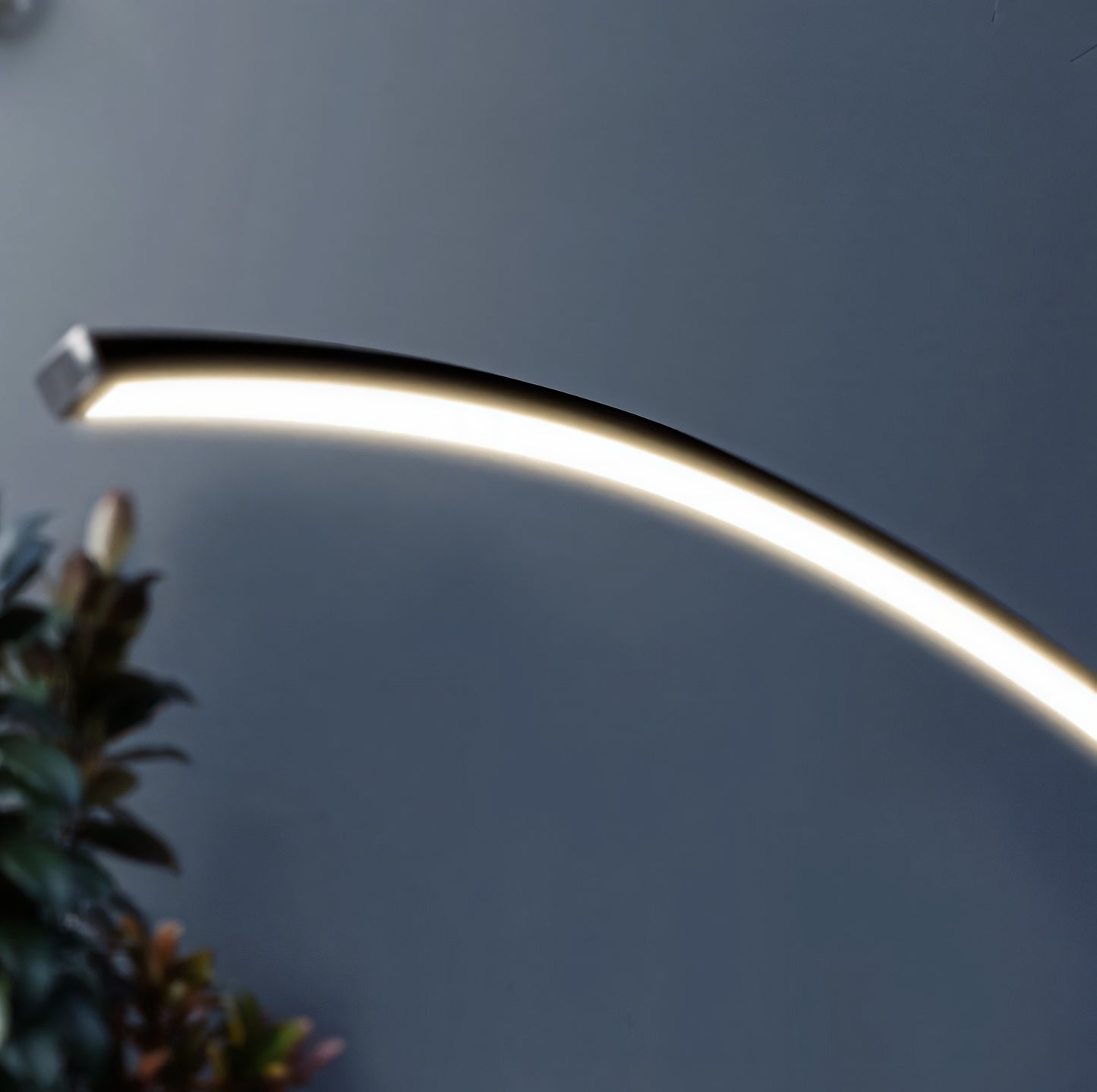 Curved Black Floor Lamp – Minimalist Arc Design – Energy-Efficient LED – Modern Home Lighting 13