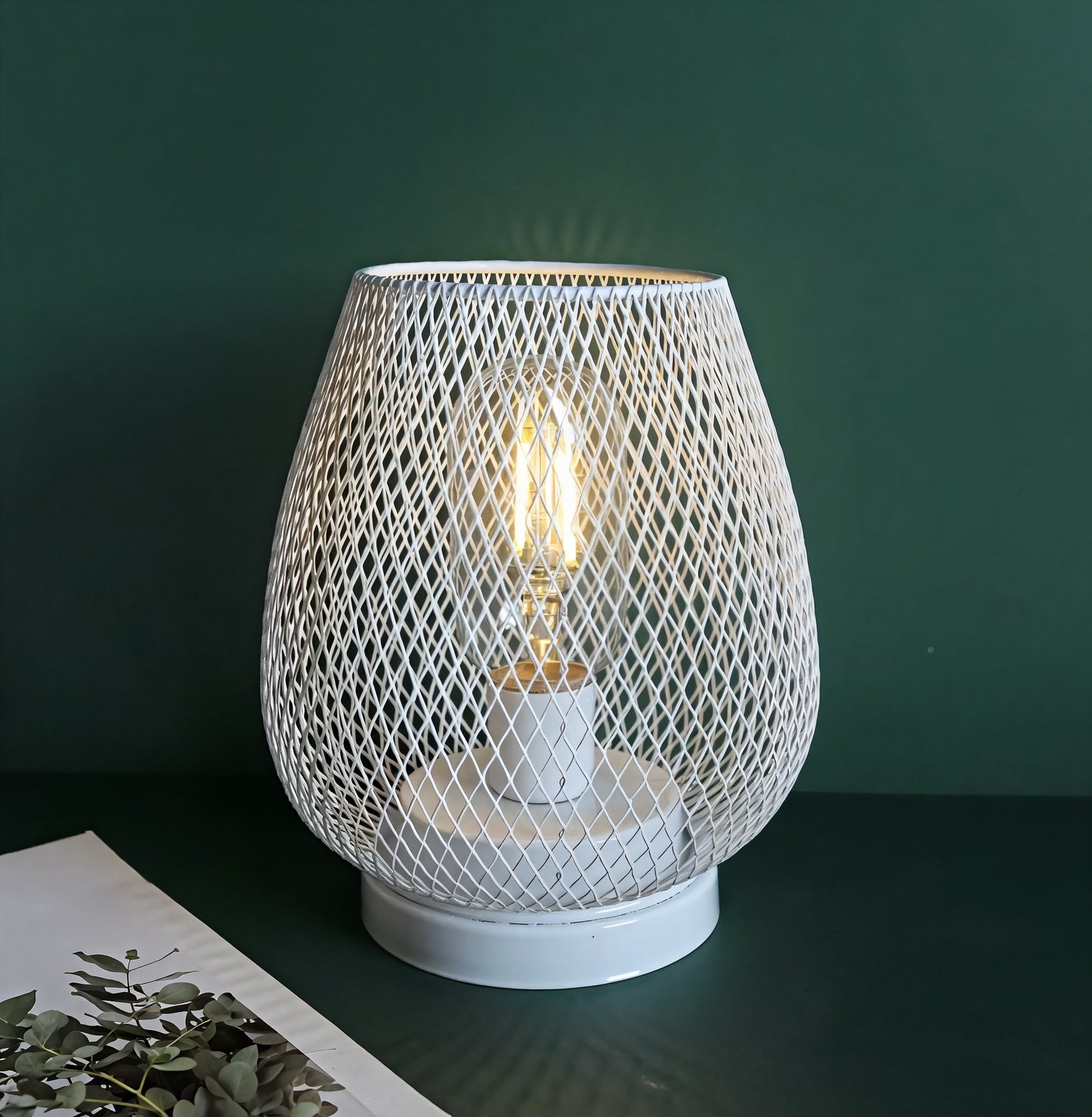 Retro Art Table Lamp