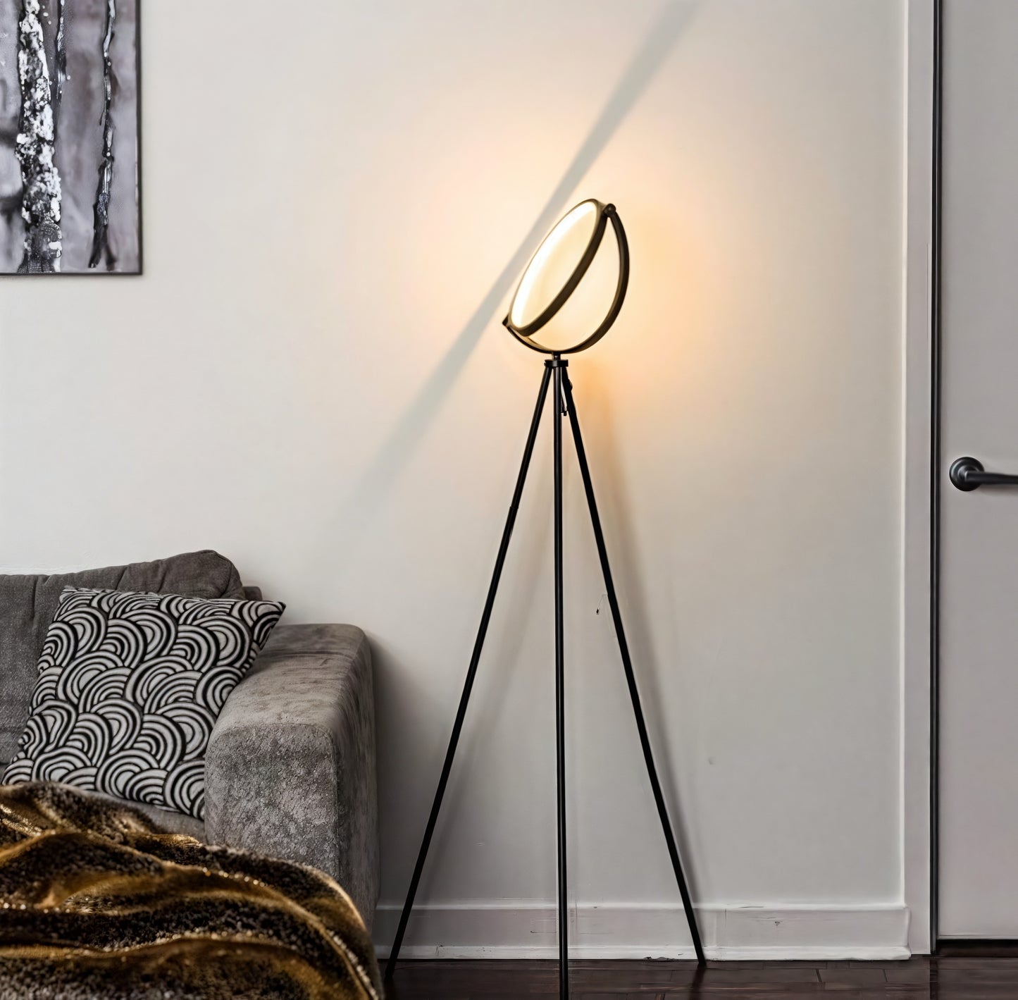 Supplementary Aluminum Floor Lamp
